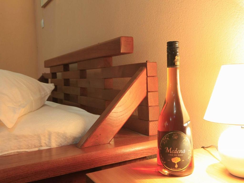 Pasha Garni Hotel 락타치 객실 사진
